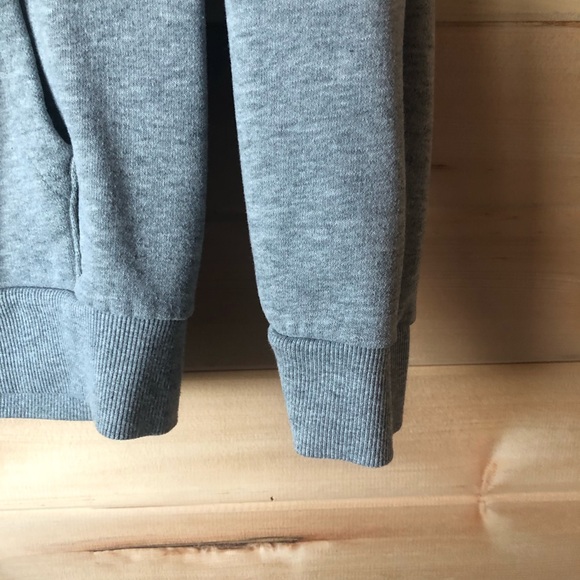 Twik Hoodie - Picture 6 of 6